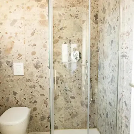 Appartement Santa Marta Esclusivo Attico In Duomo Milaan